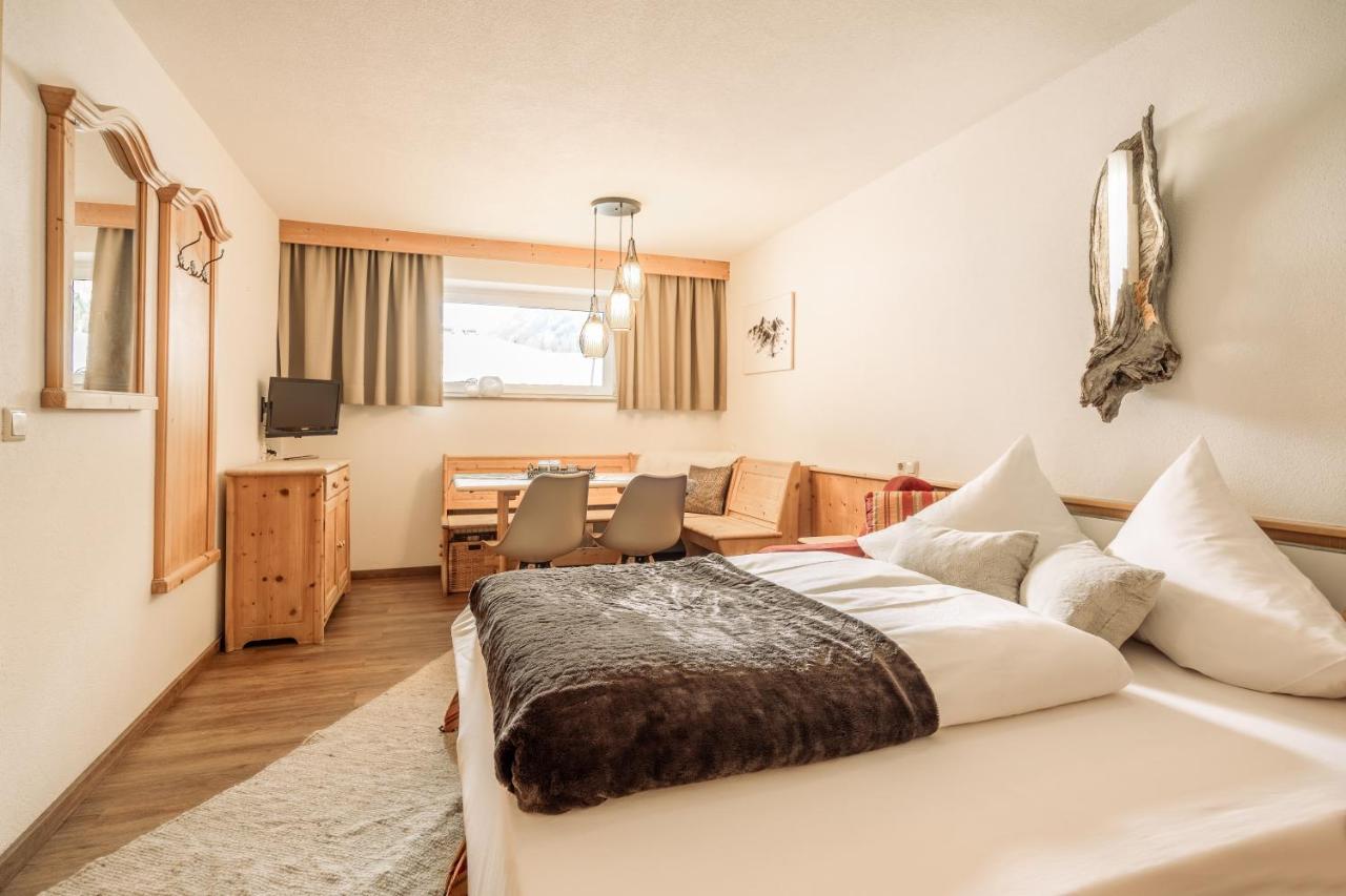 Fortuna Apart Hotel B&B Ischgl Ngoại thất bức ảnh